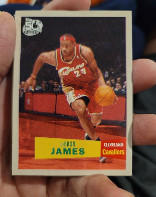 2007-08 Topps 1957-58 Variations #23 LeBron James — front