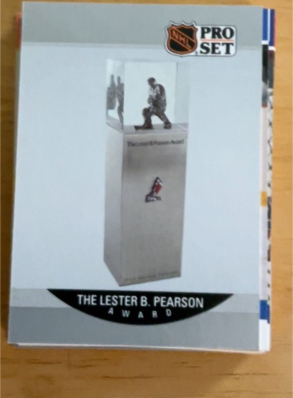 1990-91 Pro Set #386 The Lester B. Pearson Award Mark Messier — front