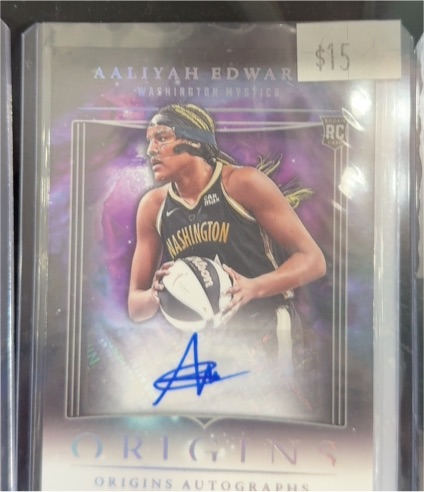 2024 Panini Origins WNBA Origins Autographs #OA-AEW Aaliyah Edwards Rookie Auto RC — front