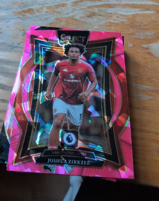 2024-25 Panini Select Premier League #99 Joshua Zirkzee — front