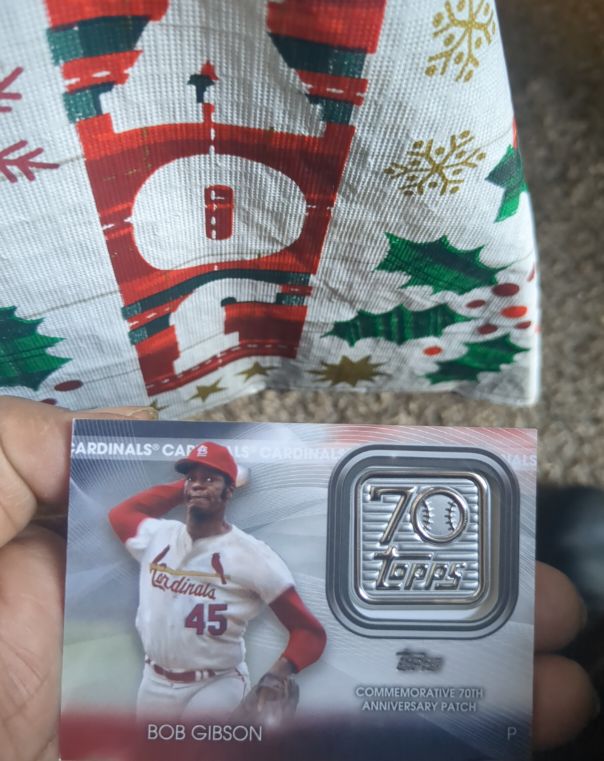 2021 Topps Series 1 70th Anniversary Logo Patch #70LP-BG Bob Gibson — front