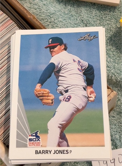 1990 Leaf #431 Barry Jones — front