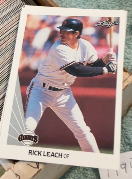 1990 Leaf #436 Rick Leach — front