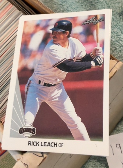 1990 Leaf #436 Rick Leach — front