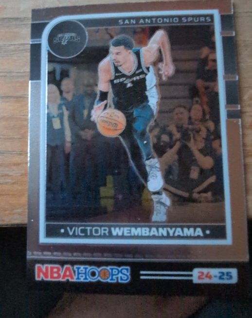 2024-25 Panini NBA Hoops #24-25 Victor Wembanyama — front