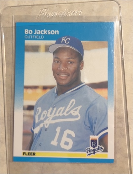 1987 Fleer #369 Bo Jackson — front