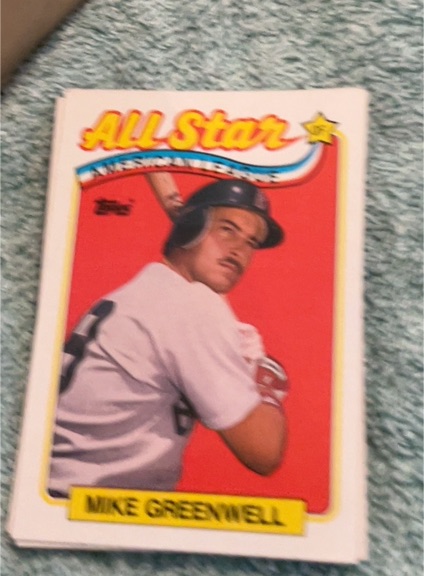 1989 Topps #402 Mike Greenwell — front