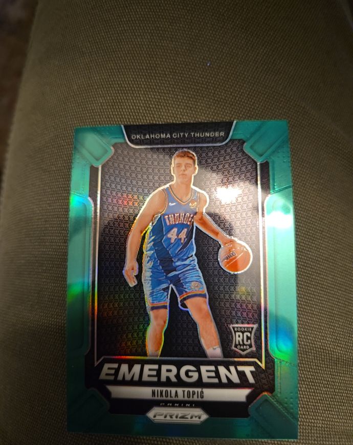 2024-25 Panini Prizm #18 Nikola Topić — front