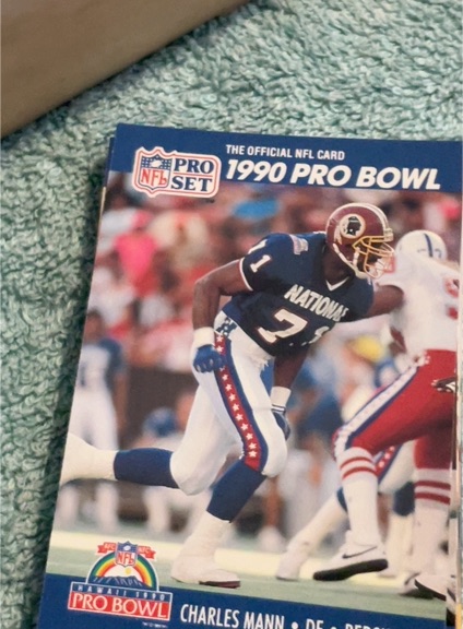 1990 Pro Set #402 Charles Mann — front