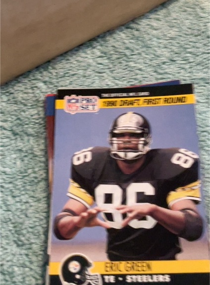 1990 Pro Set #689 Eric Green — front