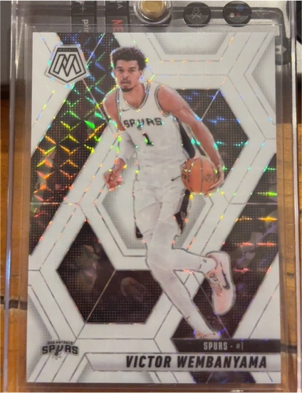 2024-25 Panini Mosaic #31 Victor Wembanyama — front