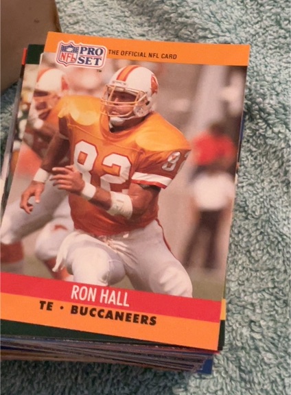 1990 Pro Set #655 Ron Hall — front
