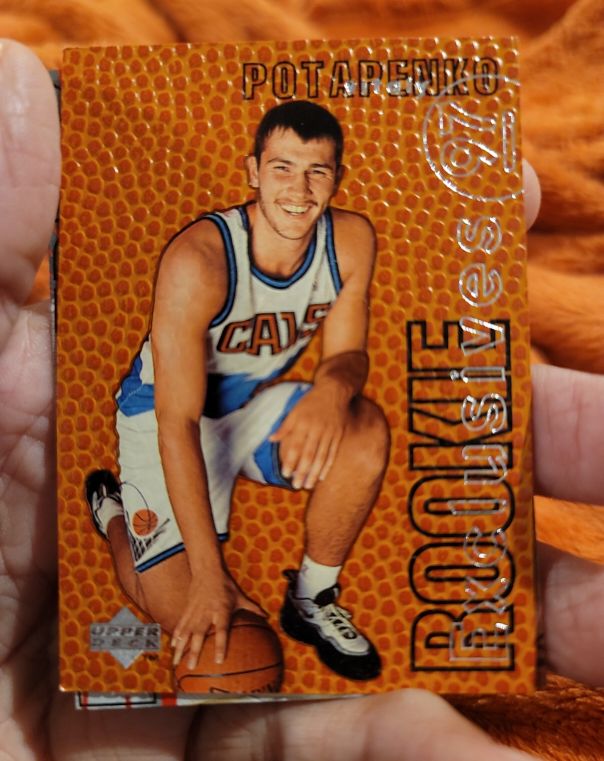 1996-97 Upper Deck Rookie Exclusives #R16 Vitaly Potapenko — front