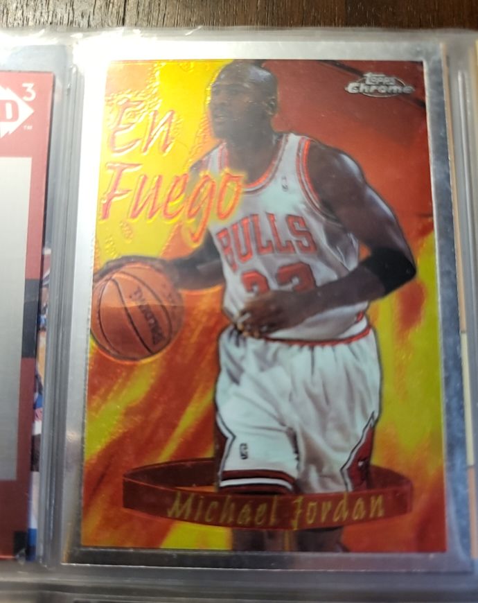 1996-97 Topps Chrome #1 Michael Jordan En Fuego — front