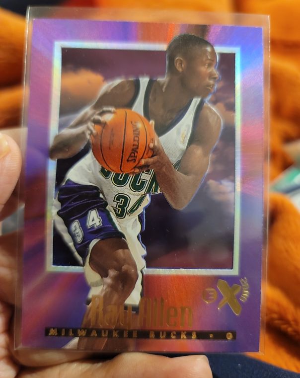1996-97 Skybox EX-2000 #37 Ray Allen Rookie Card — front