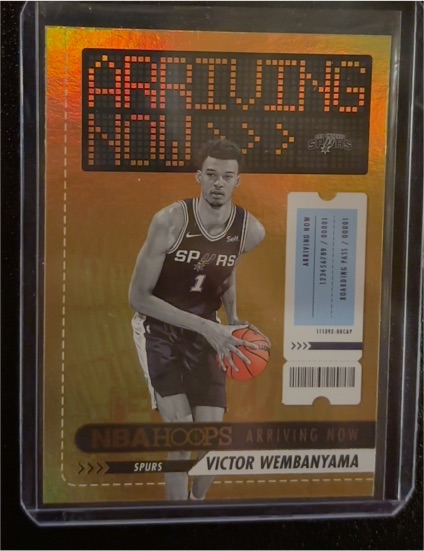 2023-24 Panini NBA Hoops Arriving Now #26 Victor Wembanyama — front