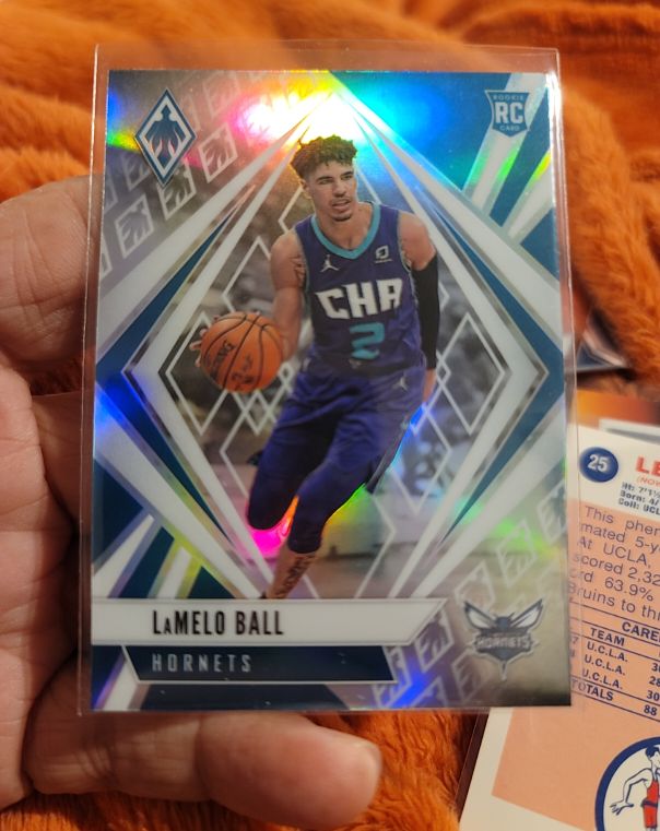 2020-21 Panini Chronicles Phoenix #569 LaMelo Ball — front
