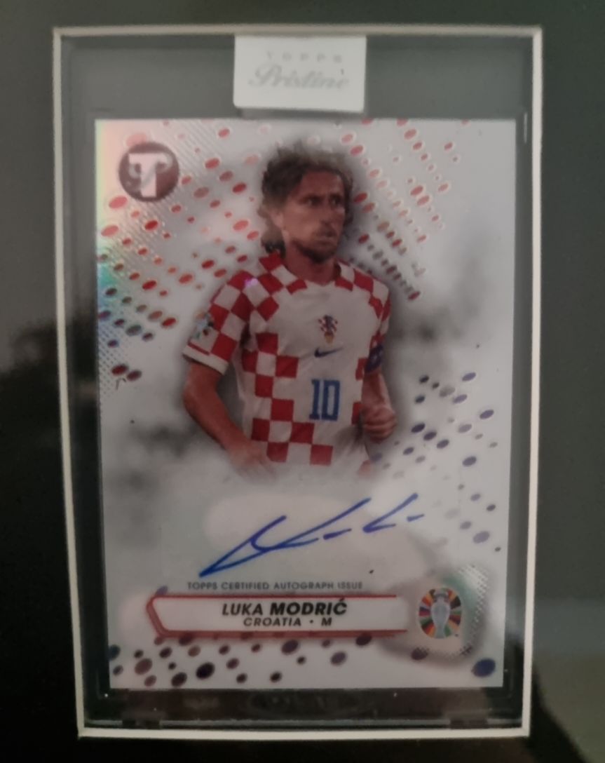 2023 Topps Pristine Road to UEFA Euro 2024 Luka Modrić — front