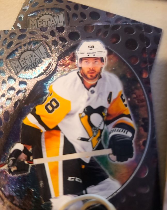 2022-23 Skybox Metal Universe #12 Kris Letang — front