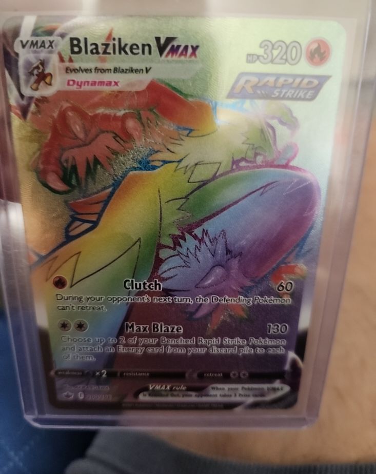 Pokemon Sword & Shield Chilling Reign #200 Blaziken VMAX — front