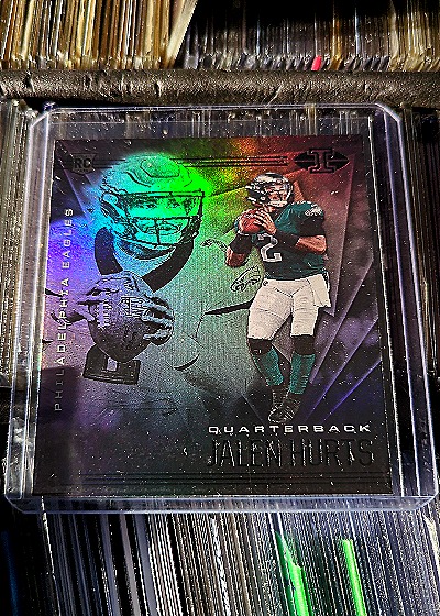 2020 Panini Illusions #11 Jalen Hurts — front