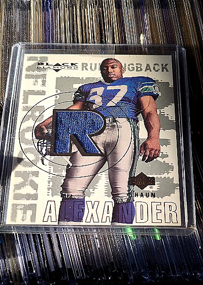 2000 Upper Deck Black Diamond #159 Shaun Alexander — front