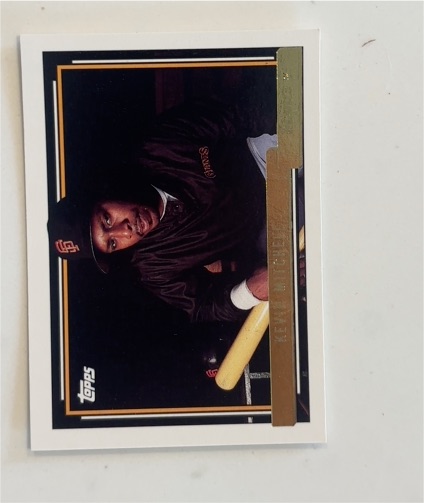 1992 Topps #180 Kevin Mitchell — front