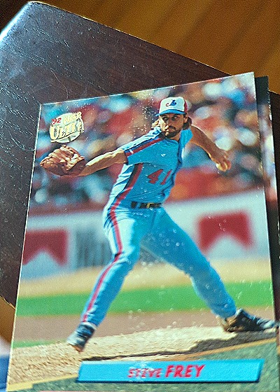 1992 Fleer Ultra #222 Steve Frey — front