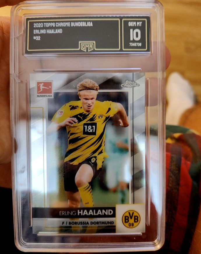 2020 Topps Chrome Bundesliga #32 Erling Haaland — front