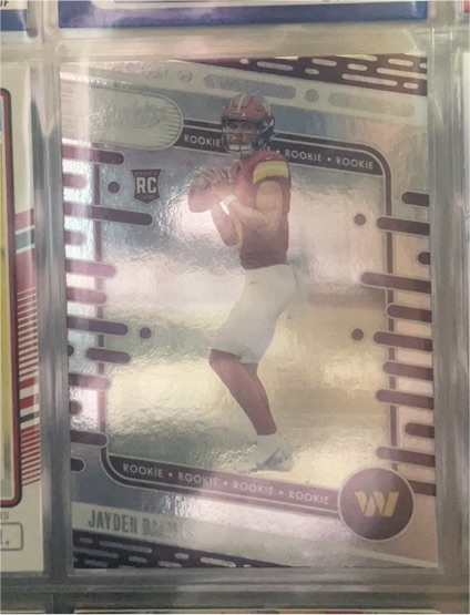 2024 Panini Absolute #102 Jayden Daniels — front