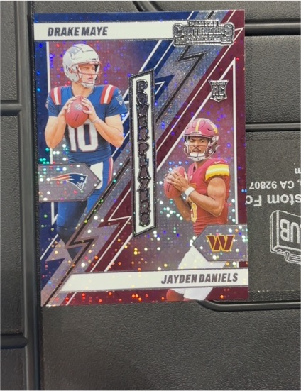 2024 Panini Contenders #22 Drake Maye/Jayden Daniels Power Players — front