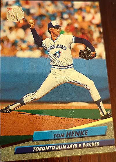 1992 Fleer #92 Tom Henke — front