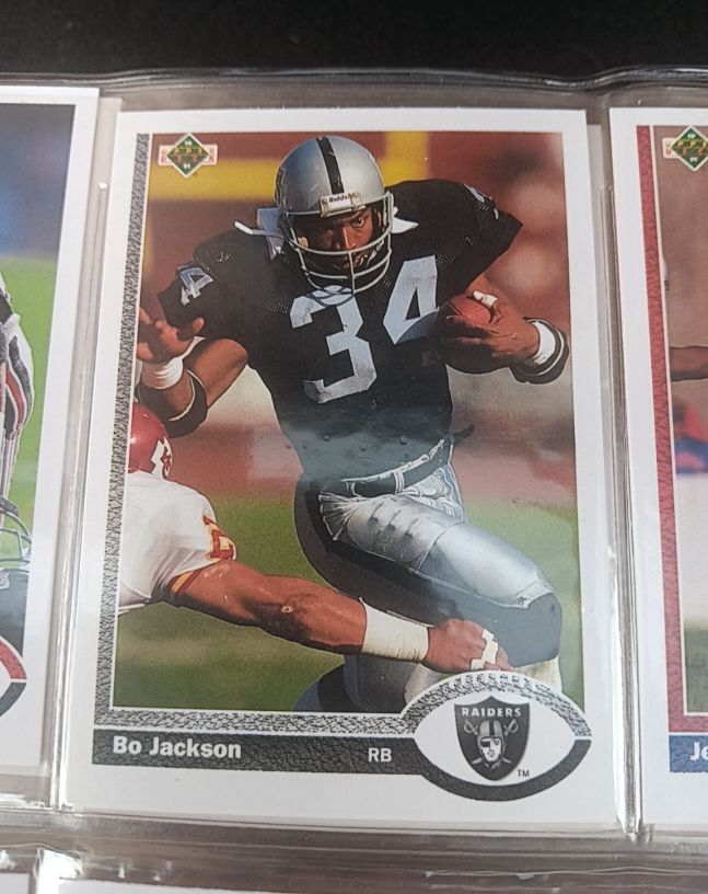 1991 Upper Deck #155 Bo Jackson — front