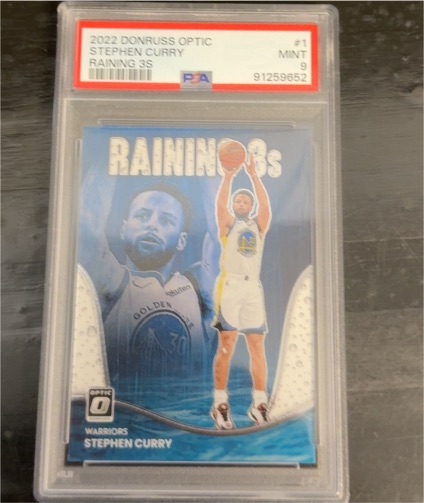 2022 Donruss Optic #1 Stephen Curry Raining 3s — front