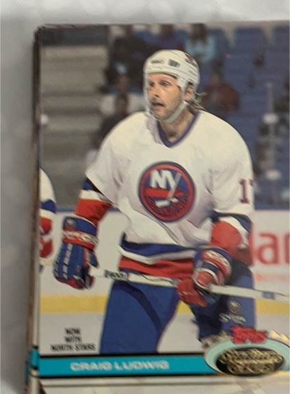 1991-92 Topps #NNO Craig Ludwig — front