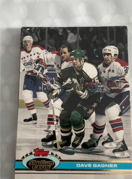 1991-92 Topps Stadium Club #117 Dave Gagner — front