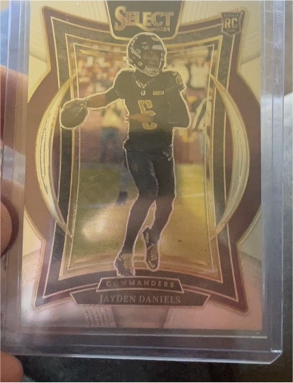 2024 Panini Select #26 Jayden Daniels — front