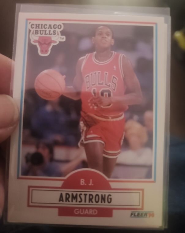 1990 Fleer #22 B.J. Armstrong — front