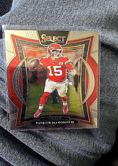 2024 Panini Select #33 Patrick Mahomes II — front