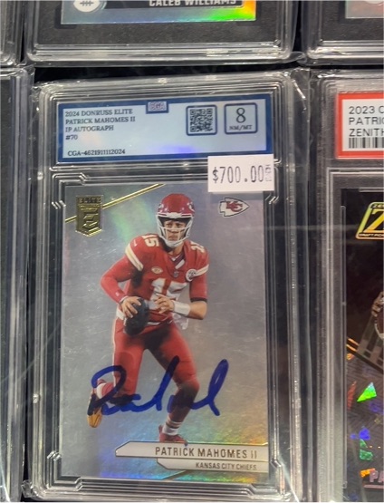 2024 Donruss Elite #70 Patrick Mahomes II IP Autograph — front