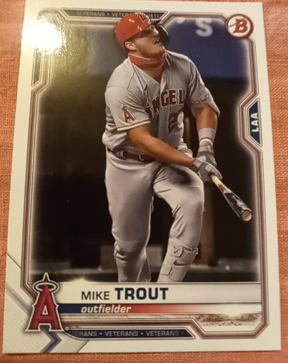 2021 Bowman #17 Mike Trout — front