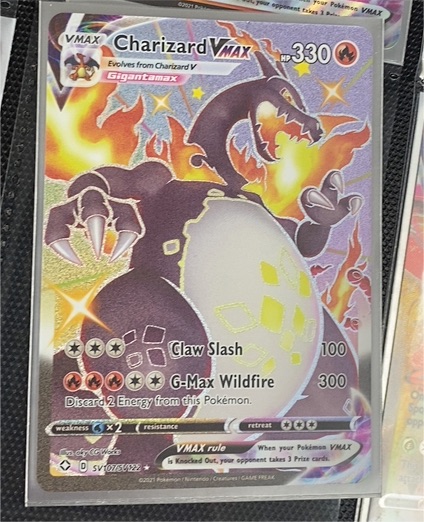 2021 Pokémon TCG Shining Fates #SV107 Charizard VMAX — front