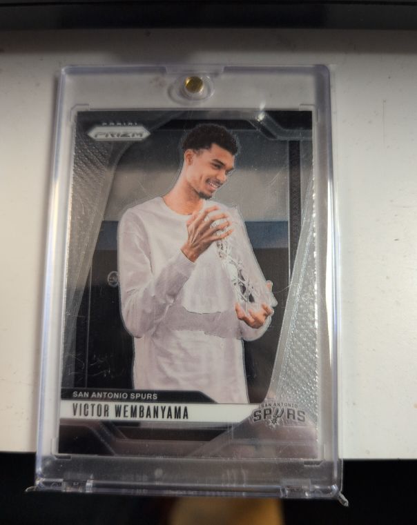 2024-25 Panini Prizm #172 Victor Wembanyama — front