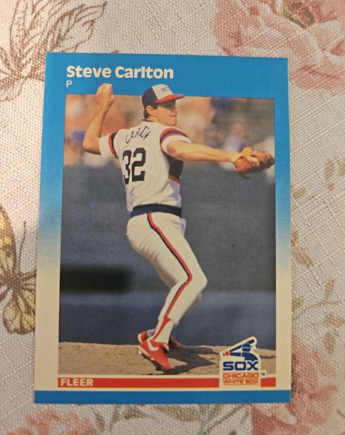 1987 Fleer #490 Steve Carlton — front