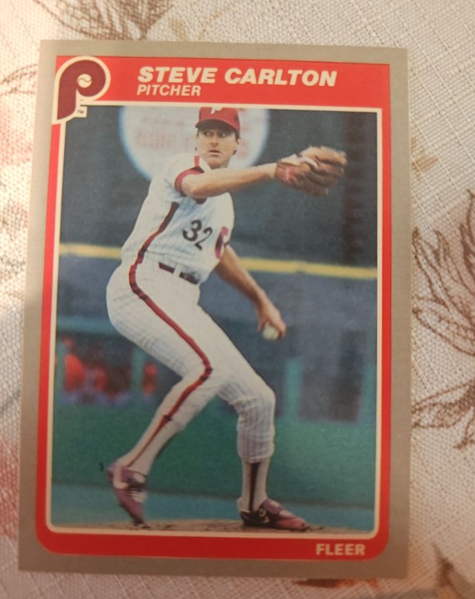 1985 Fleer #246 Steve Carlton — front