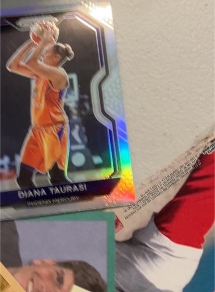 2021 Panini Prizm WNBA #28 Diana Taurasi — front
