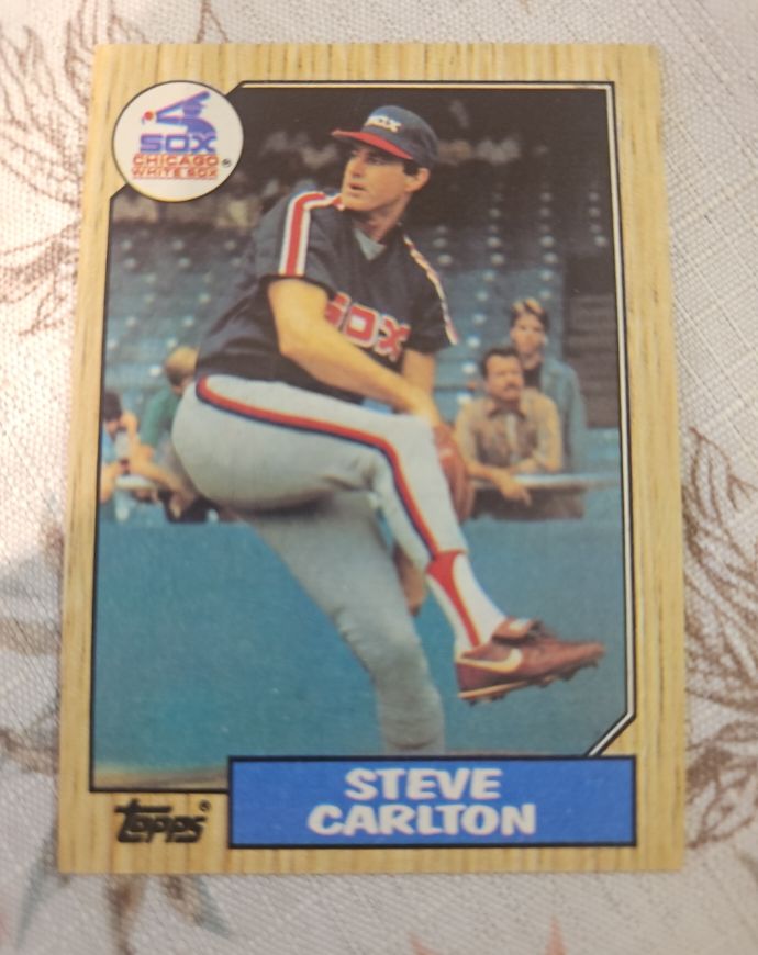 1987 Topps #718 Steve Carlton — front
