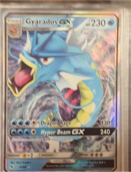 2019 Pokémon TCG Hidden Fates #16 Gyarados GX — front