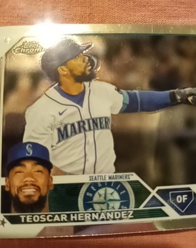 2023 Topps Chrome #63 Teoscar Hernandez — front