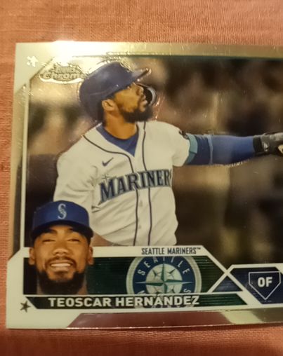2023 Topps Chrome #63 Teoscar Hernandez — front